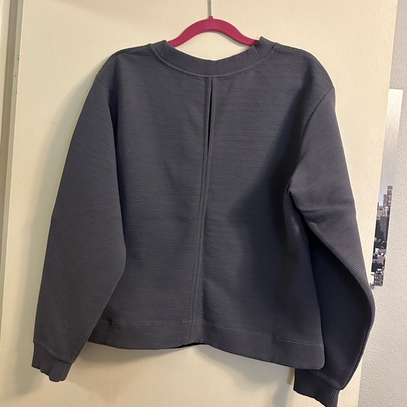 Varley ribbed grey/blue crewneck. Size small - Picture 2 of 5